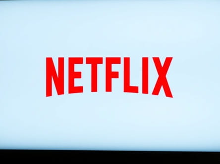 Does Netflix Deduct Money Automatically